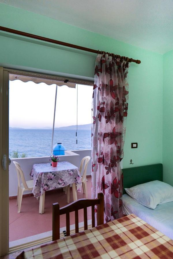 Rei Apartments Sarandë Eksteriør bilde
