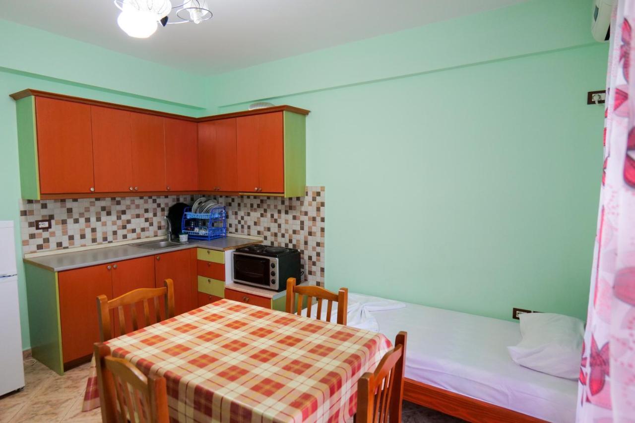 Rei Apartments Sarandë Eksteriør bilde